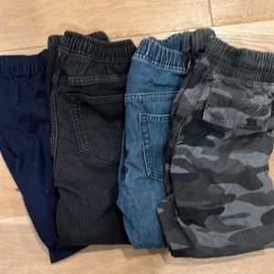 NWOT - Lot of Gap Kids Boys Joggers (4 pairs)